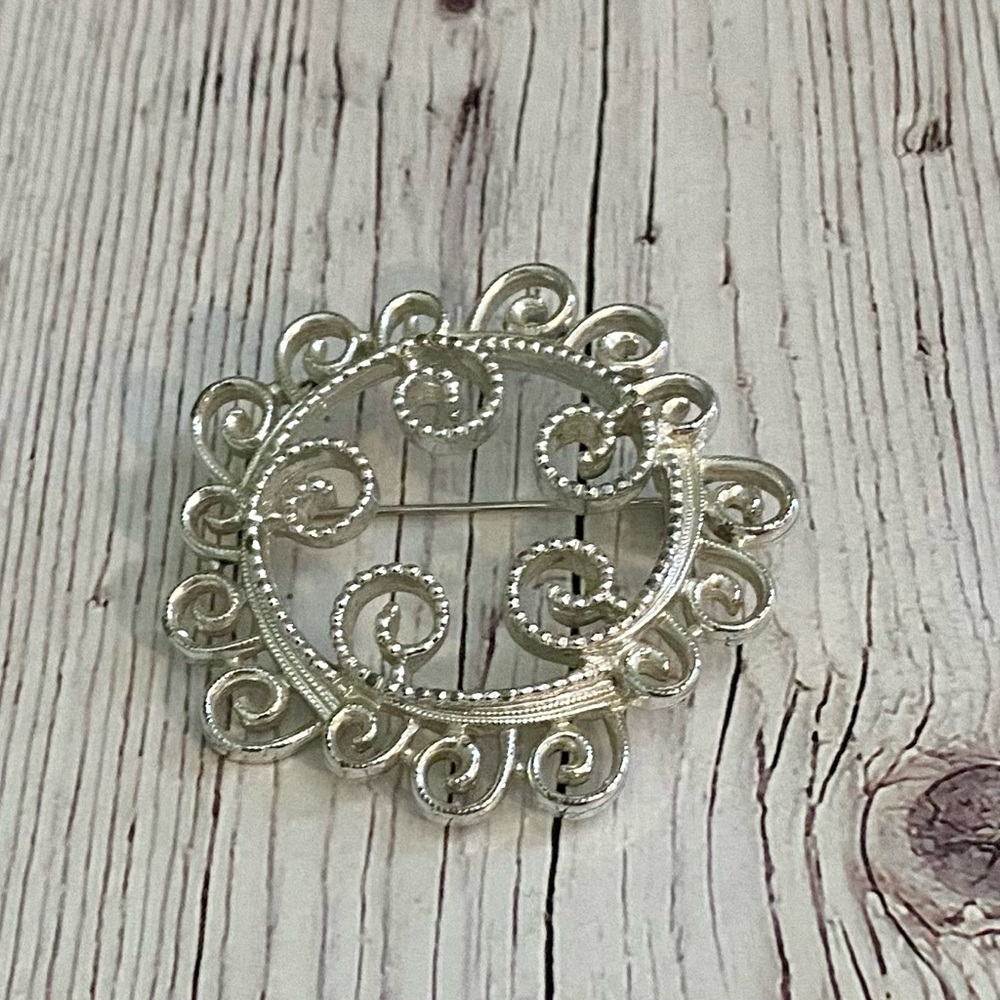 Vintage Sarah Coventry "Silvery Mist" Brooch (1971)